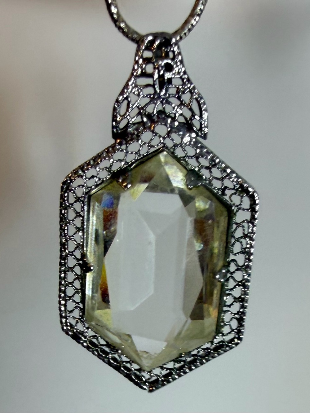 Silver Tone Clear Faceted Stone Filigree Pendant Necklace
